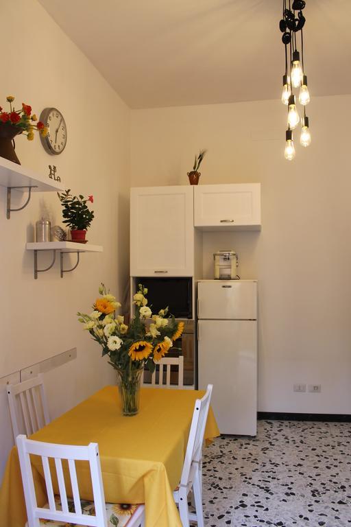 Termini Station Apartment Ai Due Cortili Presso Le Mura Aureliane Rome Exterior photo